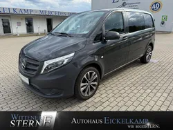 Grau Gebraucht 2021 Mercedes Vito Van / Kleinbus | 39.990 € (Fairer Preis)
