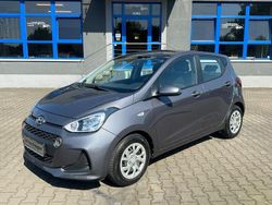 Grau Gebraucht 2020 Hyundai i10 Trend Kleinwagen | 11.100 € (Fairer Preis)