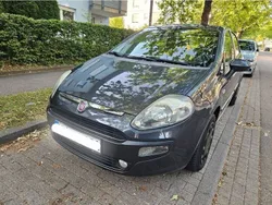 Schwarz Gebraucht 2010 Fiat Punto Evo Dynamic Kleinwagen | 3.500 € (Fairer Preis)