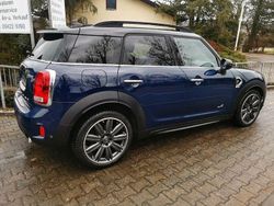 Blau Gebraucht 2018 Mini Countryman SUV | 19.999 €