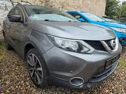 Grau Gebraucht 2016 Nissan Qashqai 360º SUV | 9.950 € (Guter Preis)