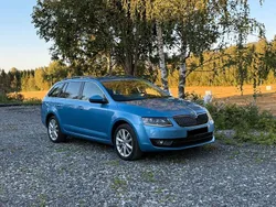Blau Gebraucht 2014 Skoda Octavia Ambition Kombi | 11.590 € (Teuer)