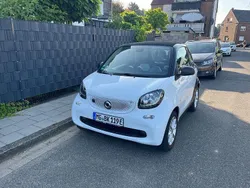 Weiß Gebraucht 2019 Smart ForTwo Electric Drive Coupé | 8.100 € (Fairer Preis)