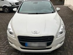 Weiß Gebraucht 2012 Peugeot 508 GT Kombi | 6.199 € (Fairer Preis)