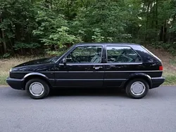 Schwarz Gebraucht 1990 VW Golf II Kleinwagen | 5.999 €