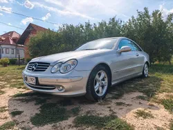 Silber Gebraucht 2003 Mercedes CLK320 Avantgarde Coupé | 8.900 € (Teuer)