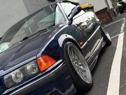 Blau Gebraucht 1997 BMW 318 Cabriolet Cabrio | 4.500 € (Fairer Preis)