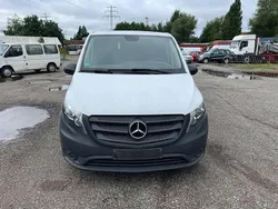 Weiß Gebraucht 2019 Mercedes Vito Van / Kleinbus | 9.950 € (Superpreis)