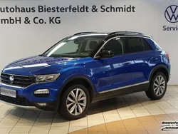 Ravennablau (metallic) Gebraucht 2021 VW T-Roc Style SUV | 23.790 € (Fairer Preis)