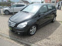 Schwarz Gebraucht 2009 Mercedes B200 Van / Kleinbus | 3.950 € (Guter Preis)