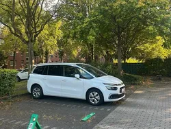Weiß Gebraucht 2019 Citroën C4 SpaceTourer Van / Kleinbus | 17.000 € (Etwas zu teuer)