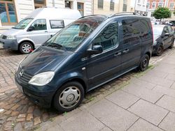 Blau Gebraucht 2003 Mercedes Vaneo Van / Kleinbus | 400 € (Superpreis)