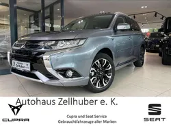 Grau Gebraucht 2017 Mitsubishi Outlander P-HEV SUV | 22.390 € (Etwas zu teuer)