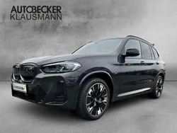 Grau Gebraucht 2023 BMW iX3 Impressive SUV | 48.908 € (Fairer Preis)