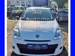 Weiß Gebraucht 2012 Renault Clio III Kleinwagen | 3.890 € (Teuer)