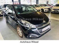 Noir perla nera Gebraucht 2016 Peugeot 208 Active Kleinwagen | 5.999 € (Fairer Preis)