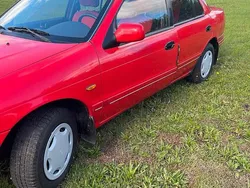 Rot Gebraucht 1994 Kia Sephia Limousine | 1.700 €