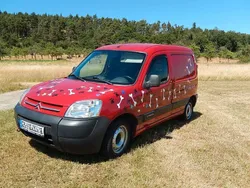 Rot Gebraucht 2007 Citroën Berlingo Van / Kleinbus | 1.750 € (Guter Preis)