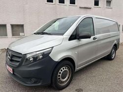 Brillantsilber metallic Gebraucht 2018 Mercedes Vito Van / Kleinbus | 24.990 € (Superpreis)