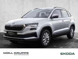 Brillantsilber metallic Neu 2025 Skoda Karoq Selection SUV | 32.480 € (Fairer Preis)