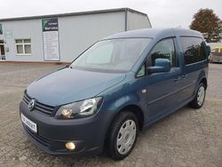Grün Gebraucht 2015 VW Caddy Team Van / Kleinbus | 9.980 € (Etwas zu teuer)