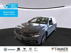 Mondsteingrau Gebraucht 2022 VW Passat Business Kombi | 20.980 € (Fairer Preis)