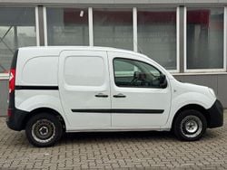 Weiß Gebraucht 2012 Renault Kangoo Rapid Extra | 4.400 € (Etwas zu teuer)