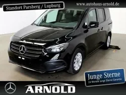 Schwarz (loparitschwarz) Gebraucht 2024 Mercedes 180 Progressive Limousine | 28.440 € (Fairer Preis)