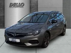 Quarz grau Gebraucht 2021 Opel Astra Design & Tech Kombi | 17.990 €