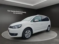 Weiß Gebraucht 2013 VW Touran Life Van / Kleinbus | 10.999 € (Fairer Preis)