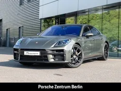 Porsche Panamera 4S