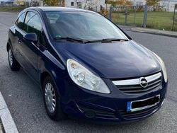 Blau Gebraucht 2009 Opel Corsa Edition Limousine | 1.790 € (Guter Preis)