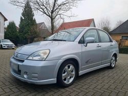 Silber Gebraucht 2003 Suzuki Liana Limousine | 1.500 € (Teuer)