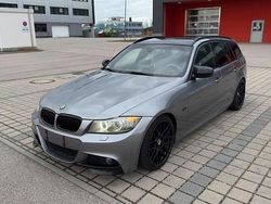 Grau Gebraucht 2011 BMW 320 Shadowline Kombi | 10.999 € (Teuer)