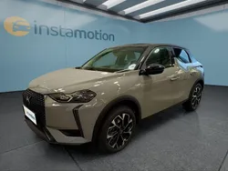 Grau Gebraucht 2024 DS Automobiles DS3 Crossback SUV | 22.999 € (Fairer Preis)