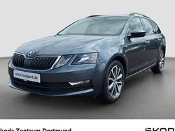 Grau Gebraucht 2020 Skoda Octavia Soleil Kombi | 15.742 € (Guter Preis)