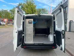 Weiß Gebraucht 2017 Opel Vivaro Van | 16.950 € (Guter Preis)