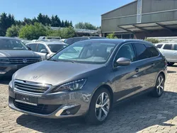 Grau Gebraucht 2016 Peugeot 308 Allure Kombi | 7.300 € (Fairer Preis)