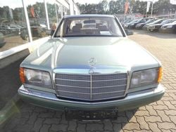 Grün Gebraucht 1990 Mercedes 420 SE Limousine | 13.900 €