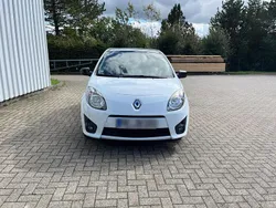 Weiß Gebraucht 2010 Renault Twingo Night&Day Kleinwagen | 1.950 € (Etwas zu teuer)