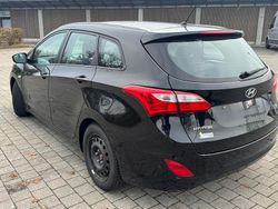 Schwarz Gebraucht 2014 Hyundai i30 Kombi | 3.700 €