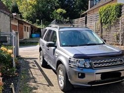 Grau Gebraucht 2012 Land Rover Freelander 2 SUV | 5.800 € (Superpreis)