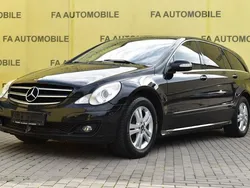 Schwarz Gebraucht 2006 Mercedes R500 Van / Kleinbus | 5.500 €