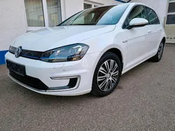 Weiß Gebraucht 2016 VW e-Golf Kleinwagen | 8.970 € (Fairer Preis)