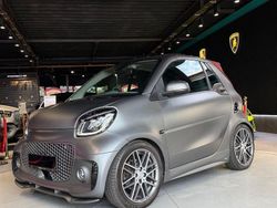 Grau Gebraucht 2017 Smart ForTwo Cabrio Brabus Cabrio | 24.990 € (Teuer)