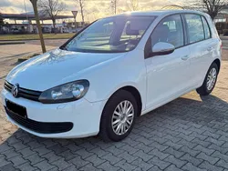 Weiß Gebraucht 2010 VW Golf VI Trendline Limousine | 3.150 € (Guter Preis)