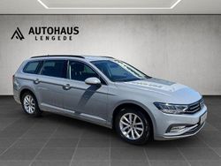 Grau Gebraucht 2021 VW Passat Business Kombi | 14.890 € (Guter Preis)