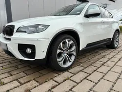 Weiß Gebraucht 2011 BMW X6 SUV | 23.800 €