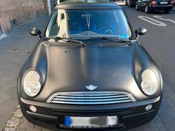 Schwarz Gebraucht 2004 Mini Cooper Kleinwagen | 1.200 € (Fairer Preis)