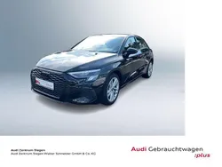 Mythosschwarz metallic (metallic) Gebraucht 2022 Audi A3 Sportback S-Line Limousine | 20.910 € (Fairer Preis)